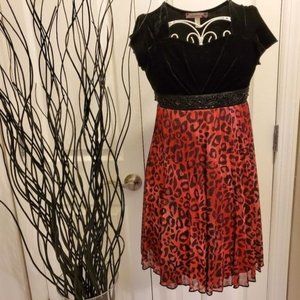 Black and red girls formal dress size 8